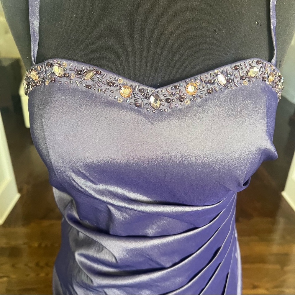 Ignite Evenings by Carol Lin Purple Formal Dress Size 10 - Picture 7 of 15